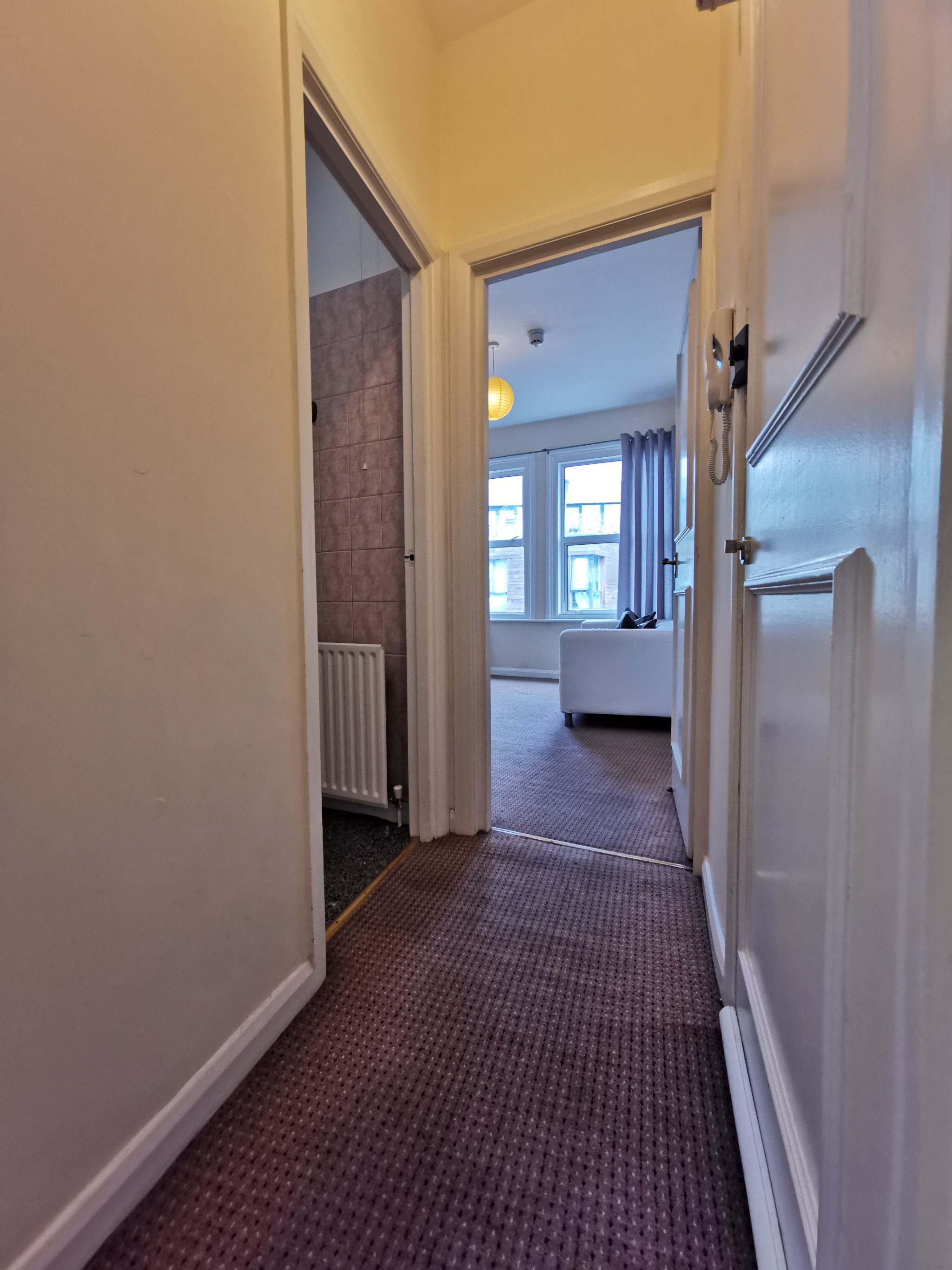 1 bedroom apartment flat/apartment Let in Willesden - Photograph 5