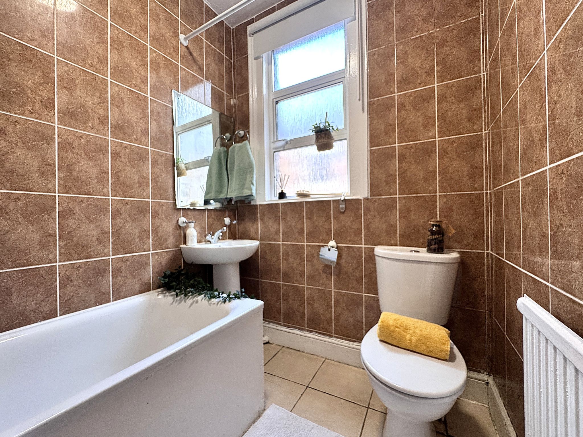 2 bedroom apartment flat/apartment To Let in Willesden - Photograph 11