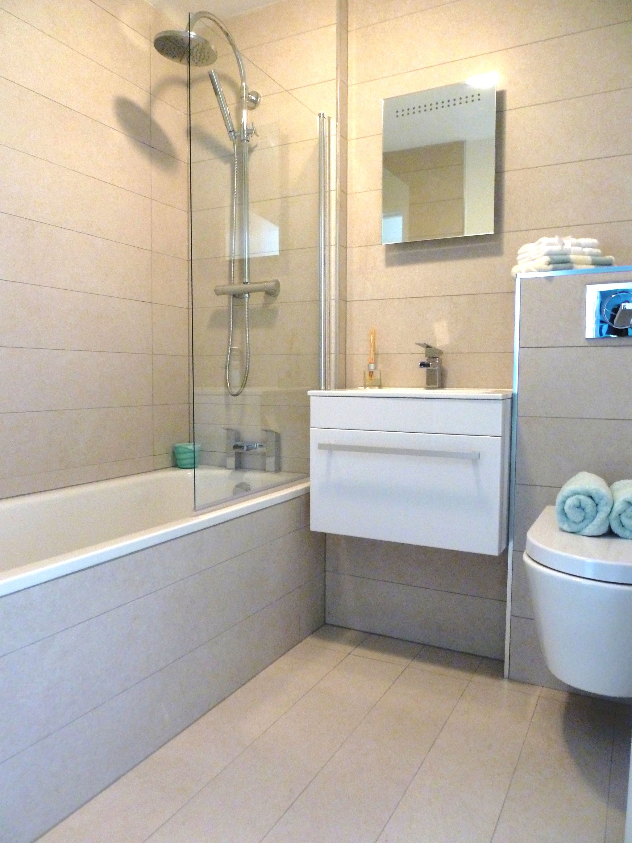2 bedroom apartment flat/apartment Under Offer in London - Photograph 5