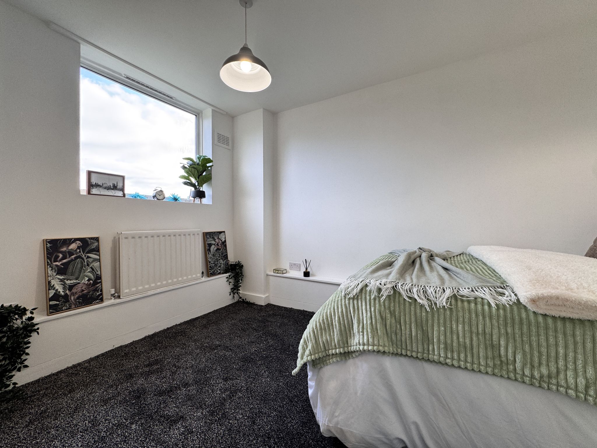 2 bedroom apartment flat/apartment Let in London - Photograph 4