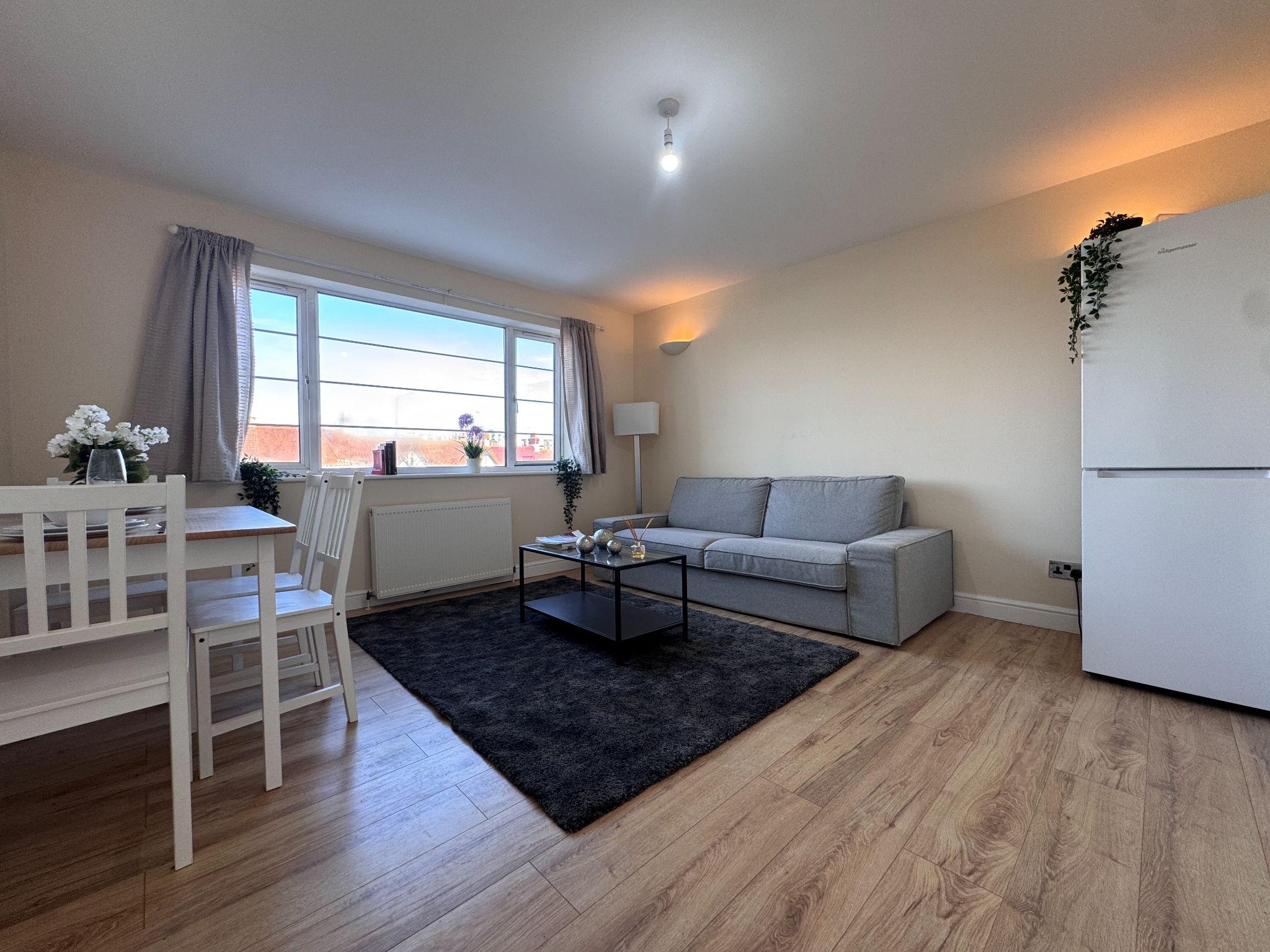 2 bedroom apartment flat/apartment Let in Wembley - Photograph 8