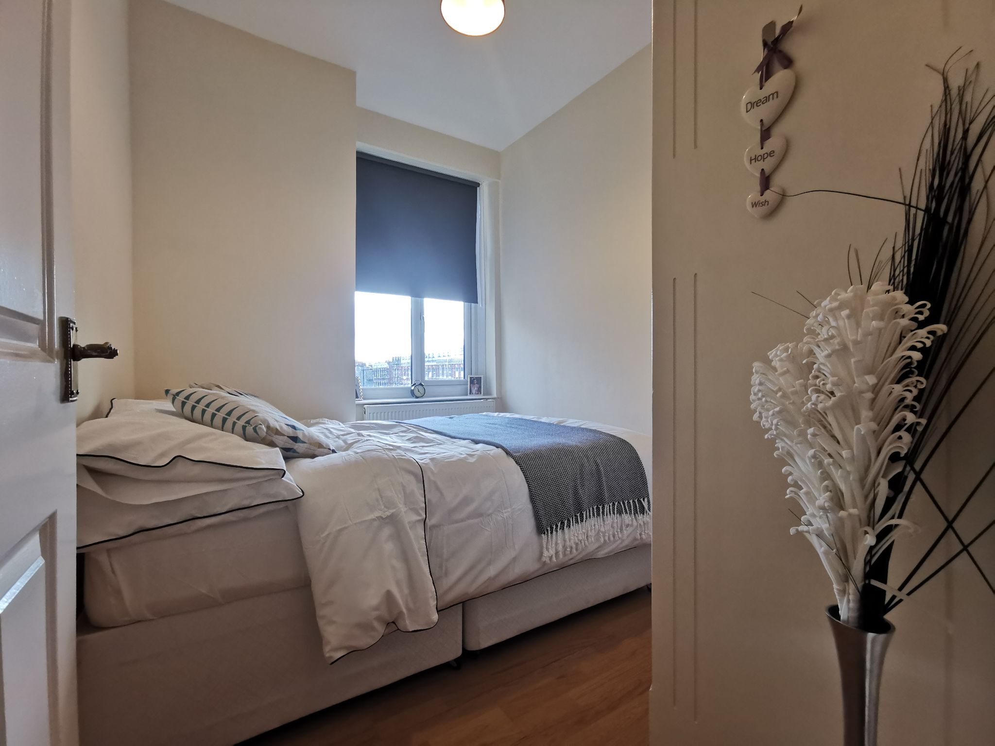 1 bedroom flat flat/apartment To Let in London - Photograph 2