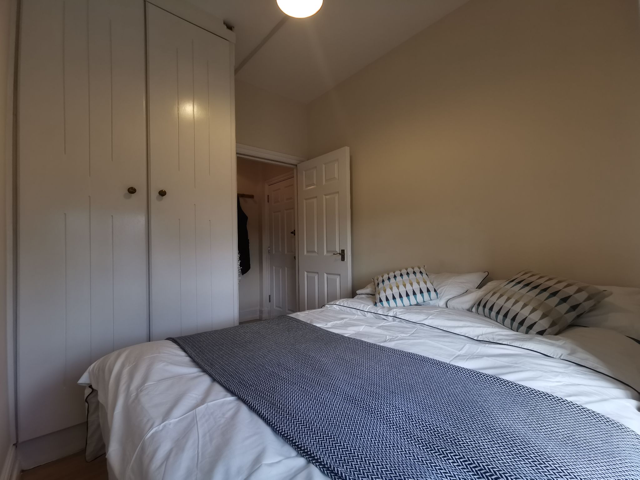 1 bedroom flat flat/apartment To Let in London - Photograph 5