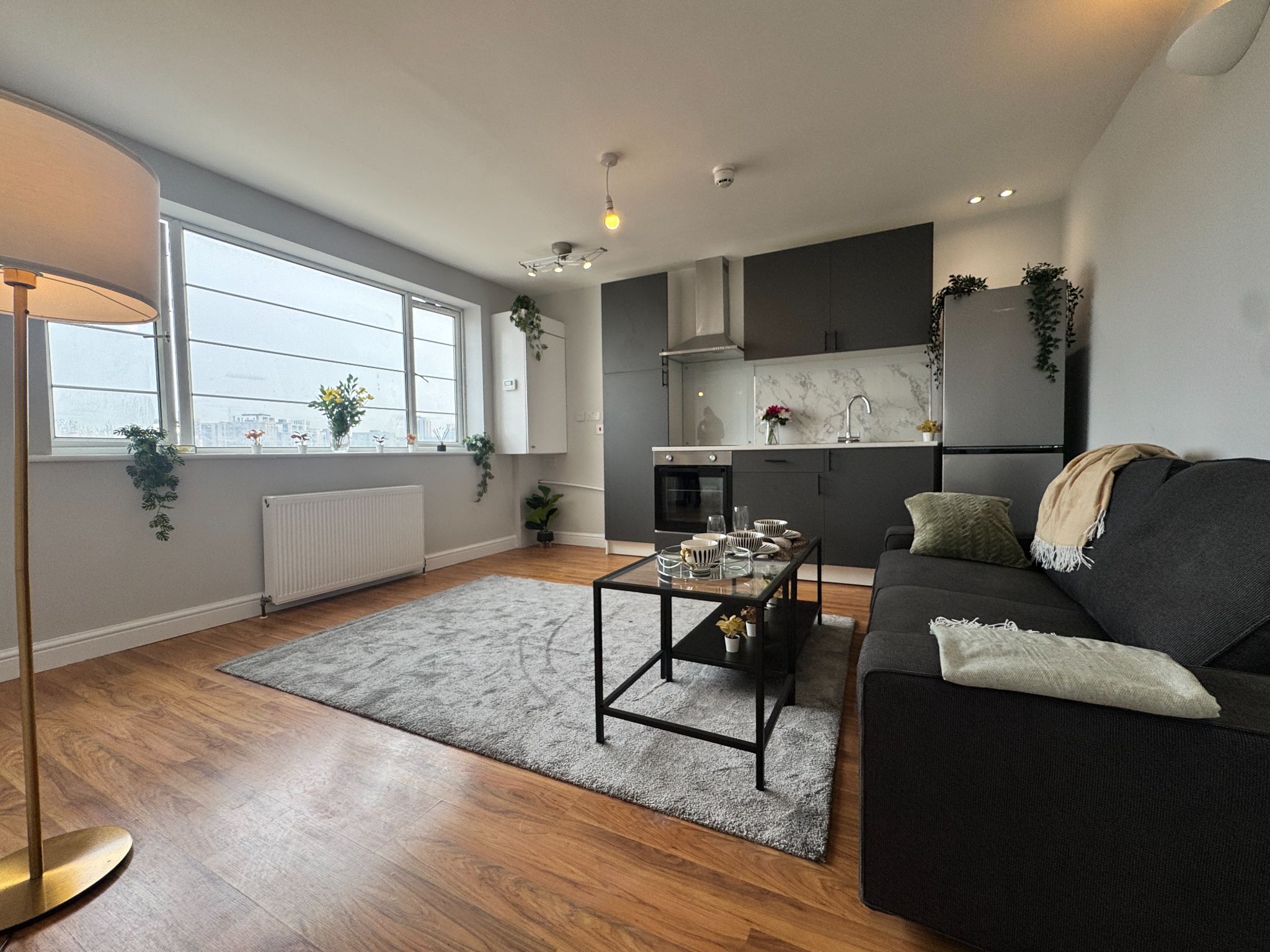 1 bedroom apartment flat/apartment To Let in Wembley - Photograph 6