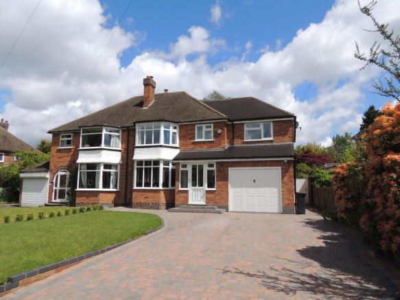 4 bedroom semi-detached house Let Agreed in Solihull - Photograph 7.