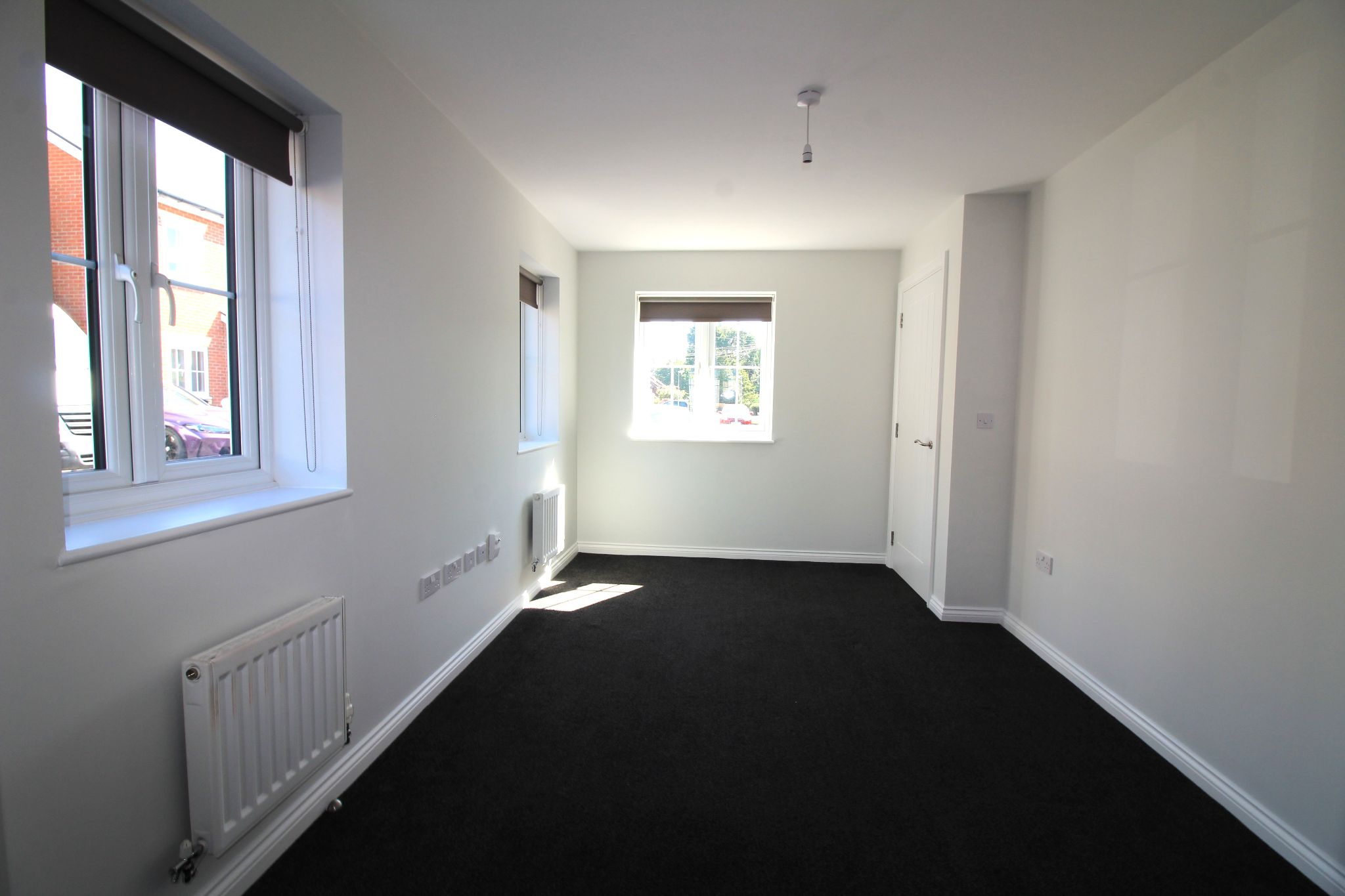5 bedroom semi-detached house To Let in Birmingham - Photograph 5.
