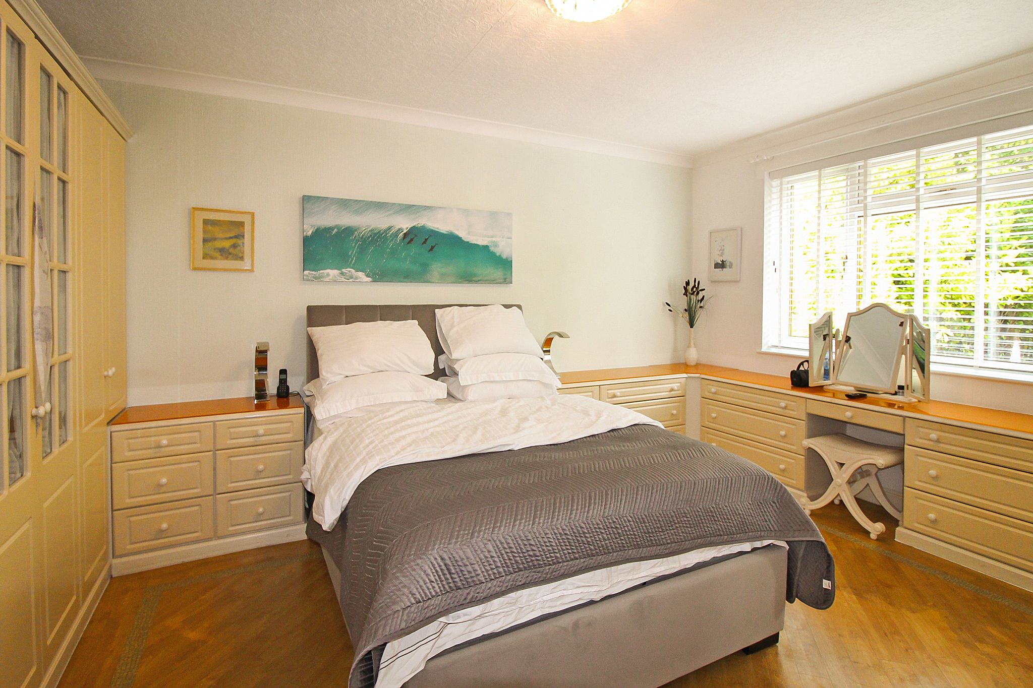 4 bedroom detached house SSTC in Solihull - Photograph 10.