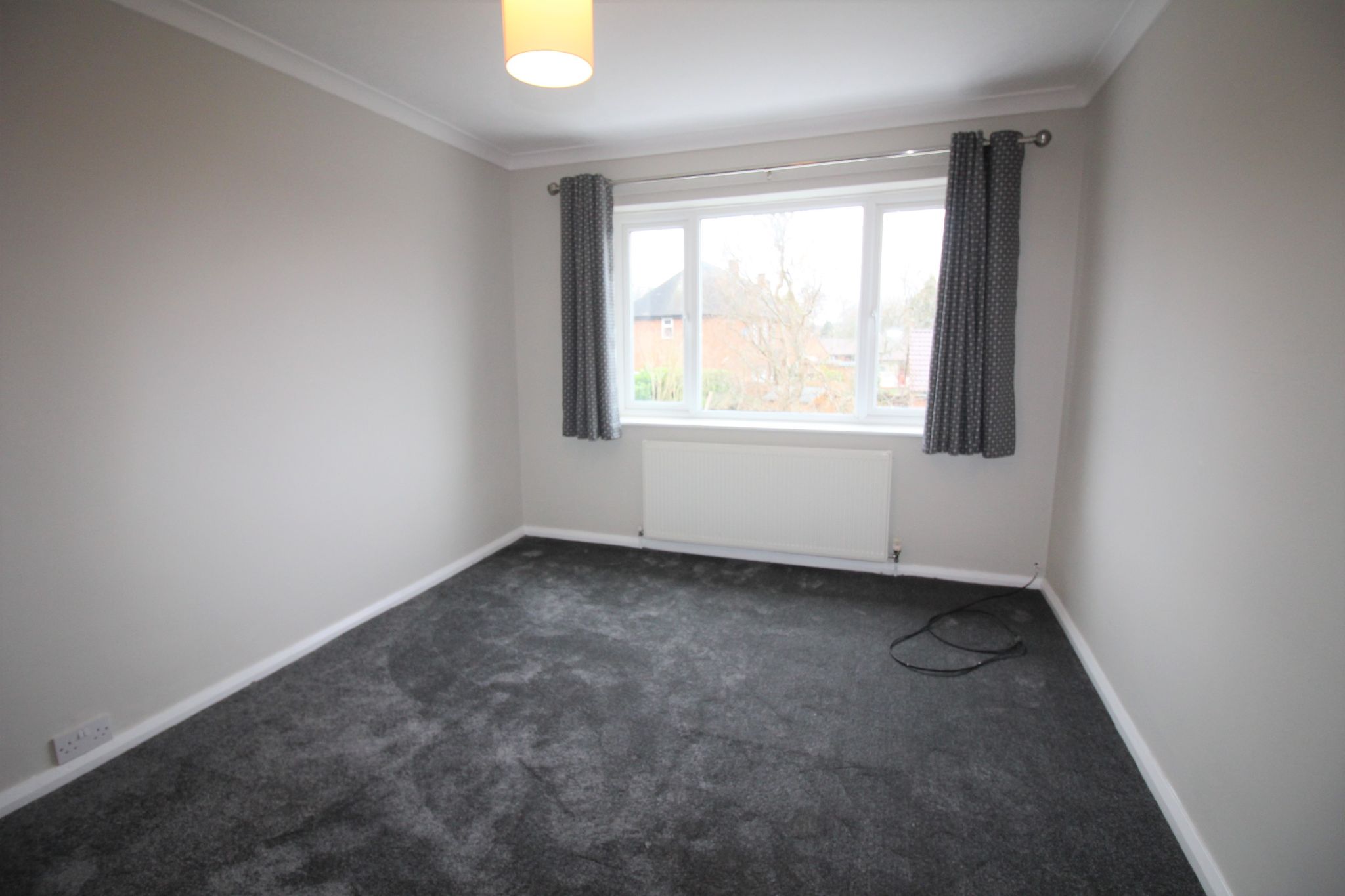 3 bedroom semi-detached house Let Agreed in Solihull - Photograph 6.