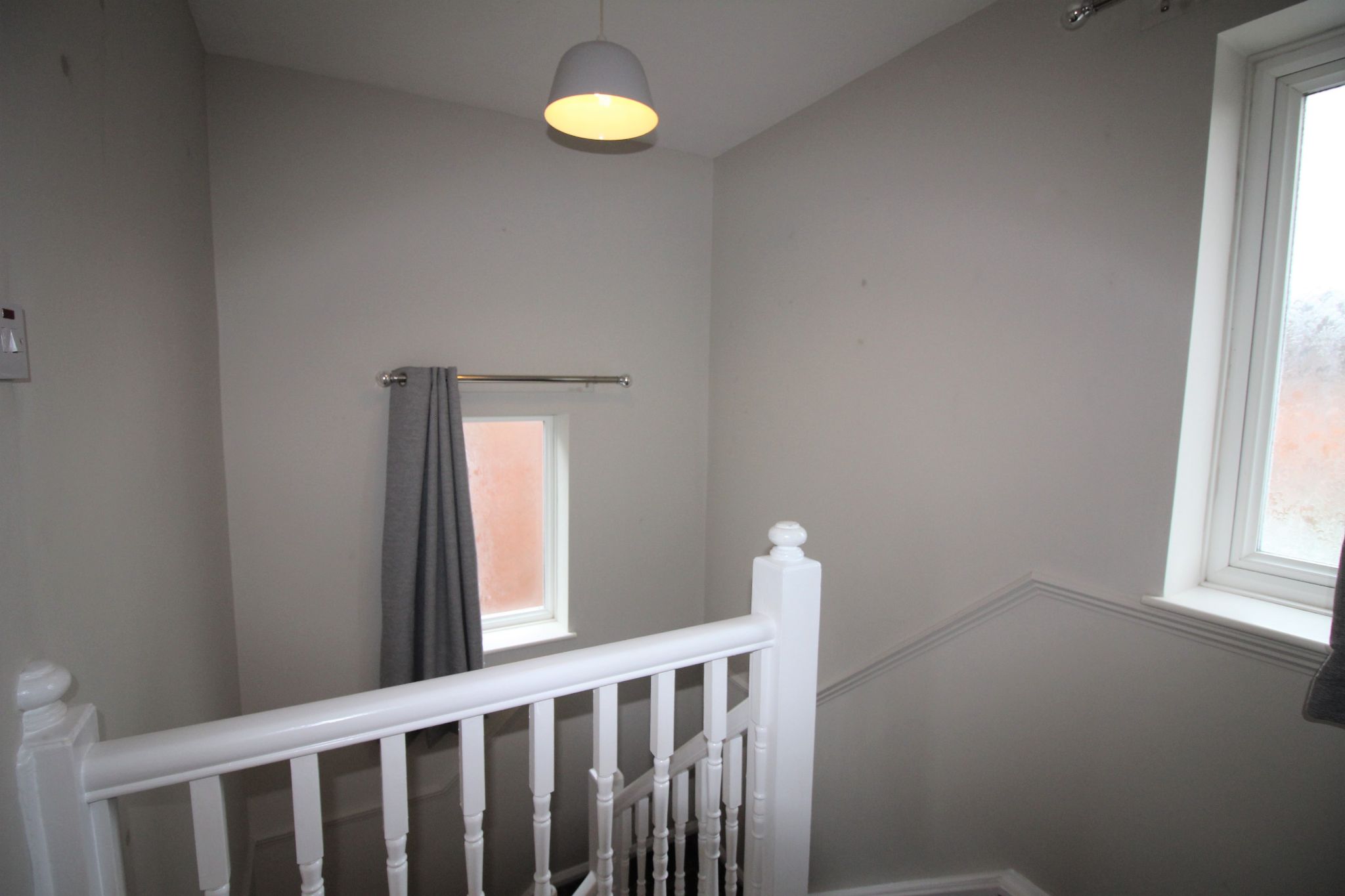 3 bedroom semi-detached house Let Agreed in Solihull - Photograph 5.