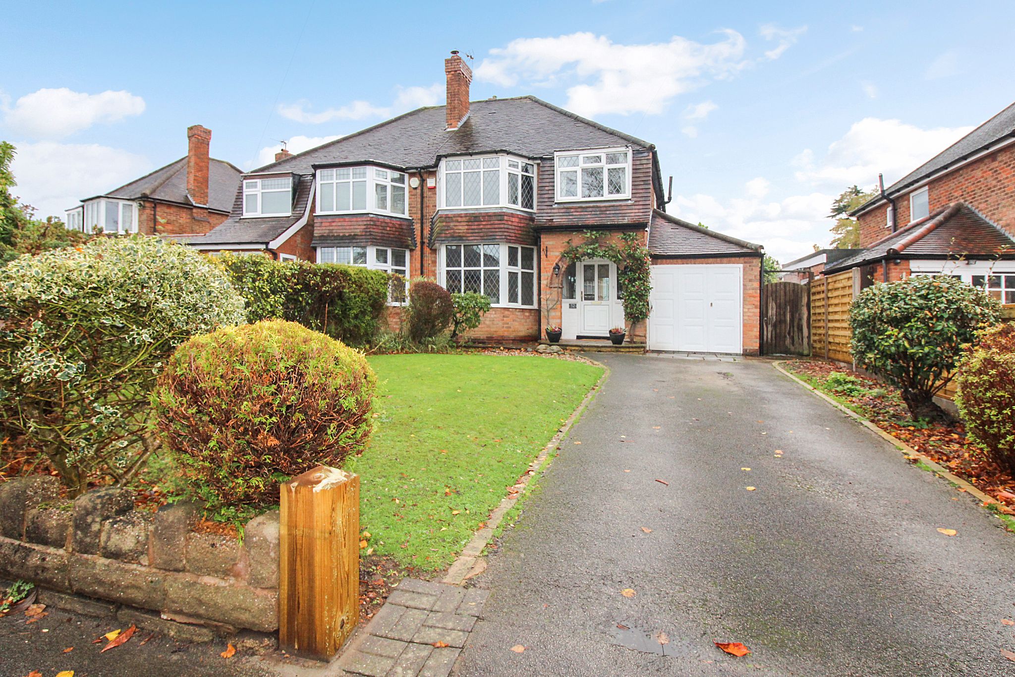 3 bedroom semi-detached house For Sale in Solihull - Photograph 1.