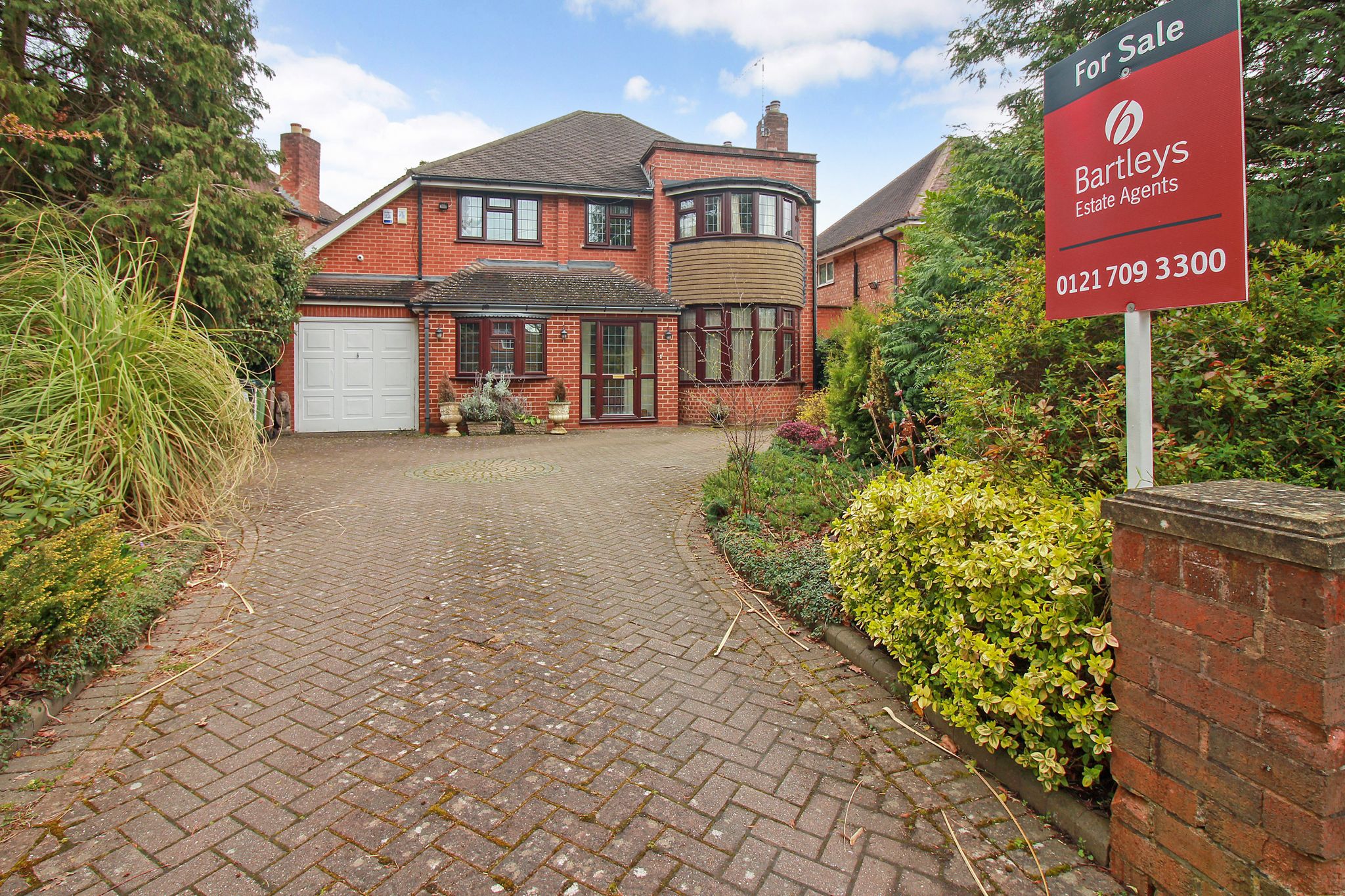 Dorchester Road, Solihull, B91 4 bedroom detached house For Sale in