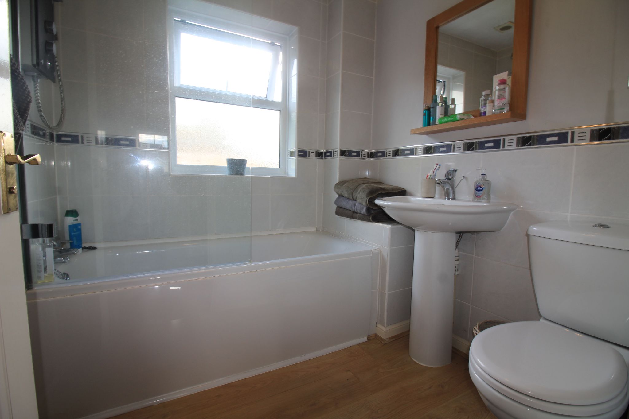 3 bedroom end terraced house Let Agreed in Solihull - Photograph 9.