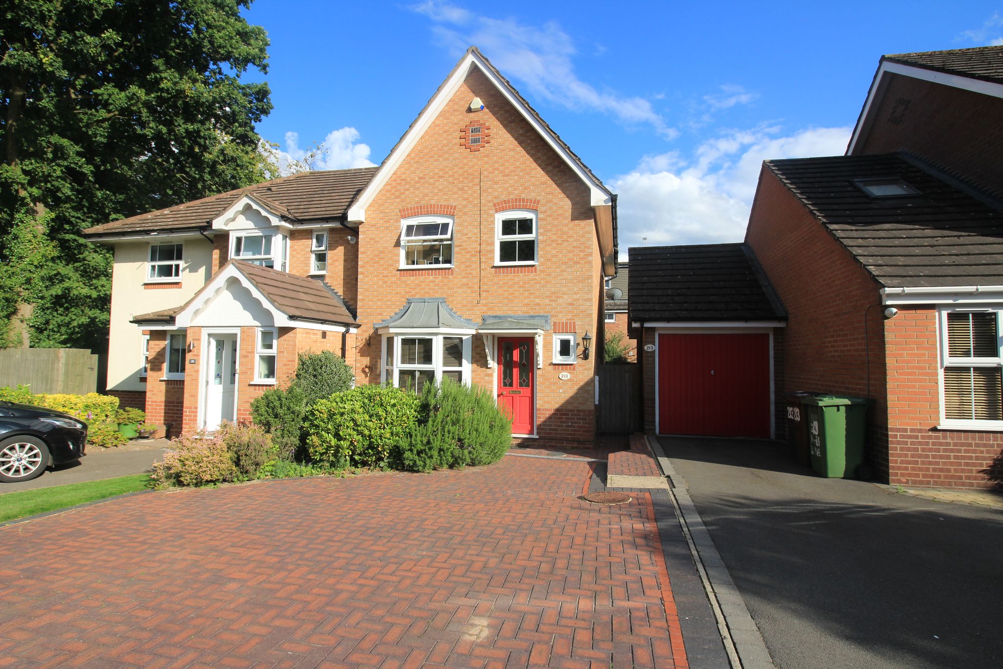 3 bedroom end terraced house Let Agreed in Solihull - Photograph 1.
