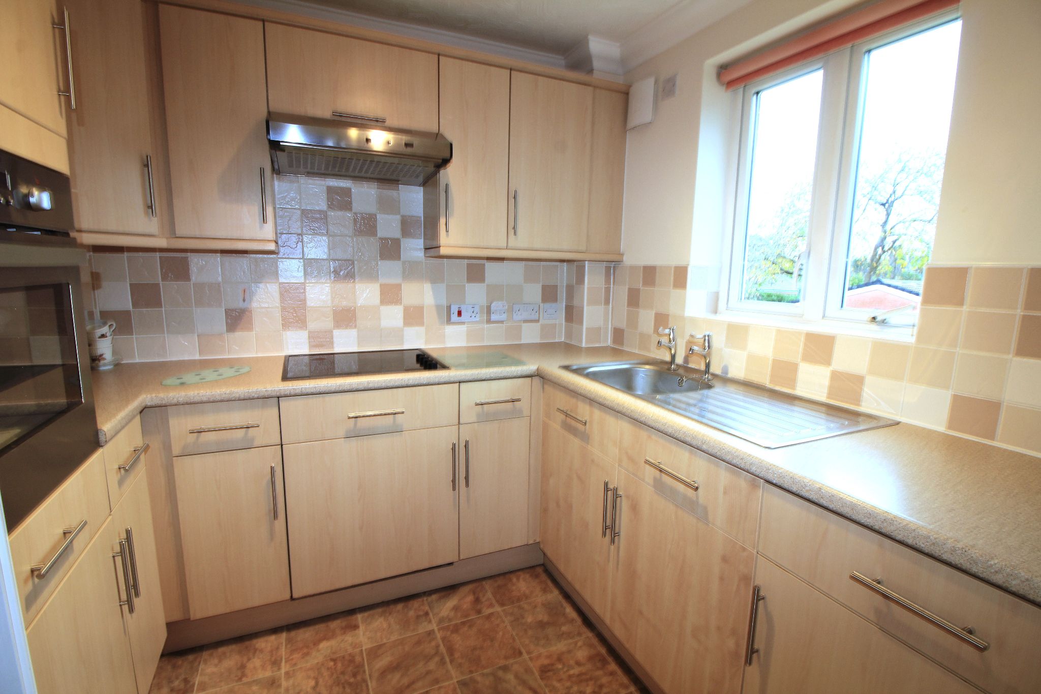 1 bedroom apartment flat/apartment For Sale in Solihull - Photograph 4.