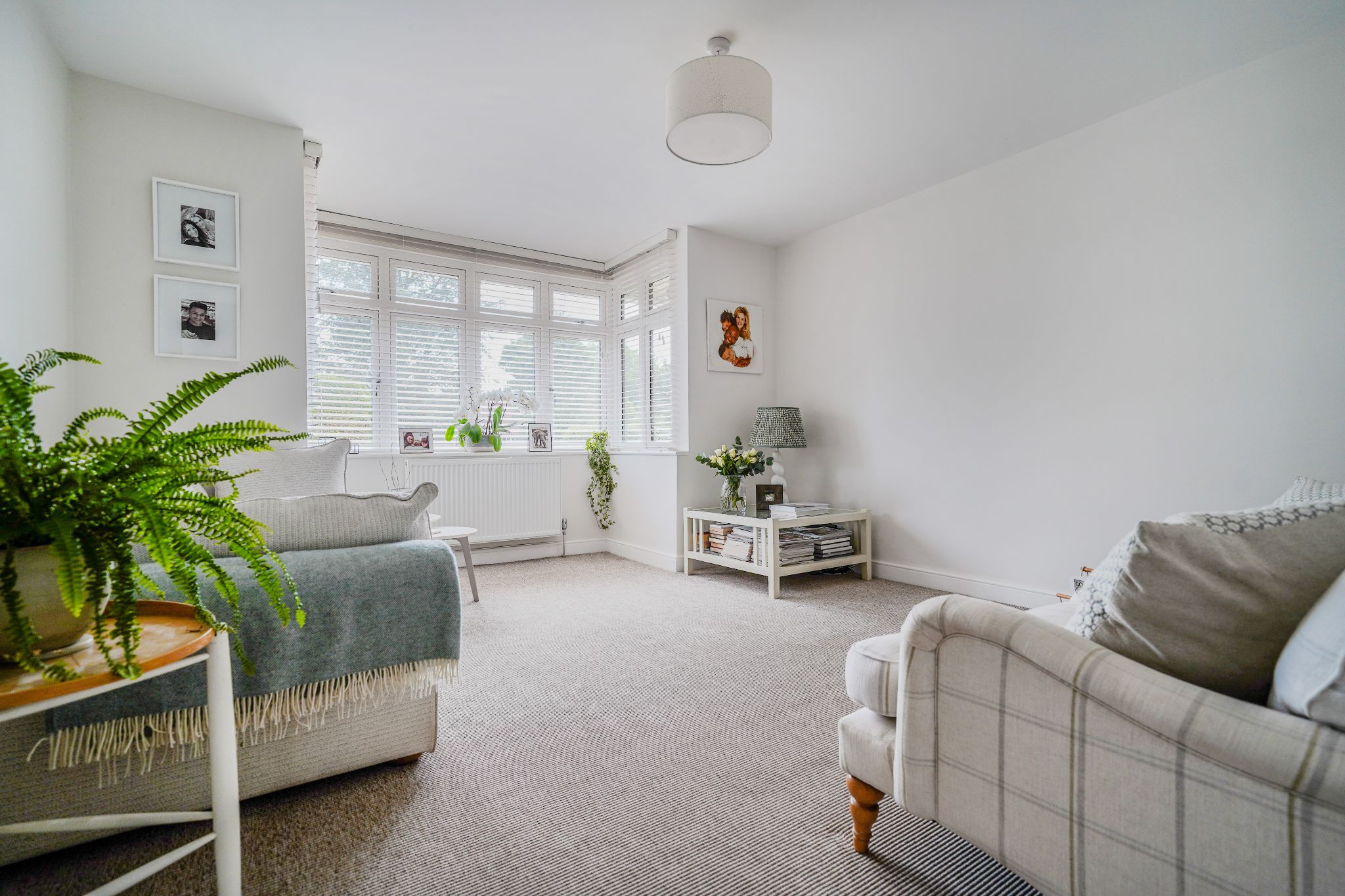 3 bedroom detached bungalow For Sale in Solihull - Photograph 10.