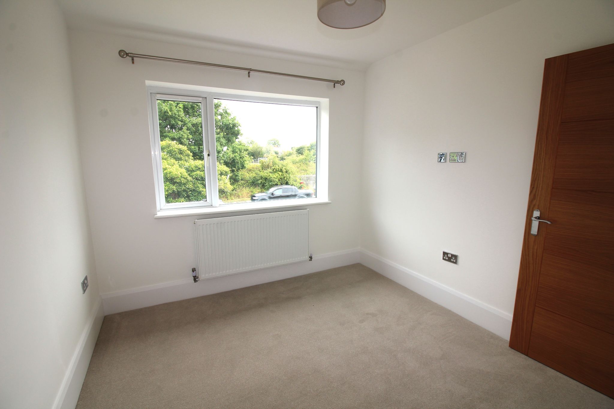 3 bedroom semi-detached house To Let in Solihull - Photograph 9.
