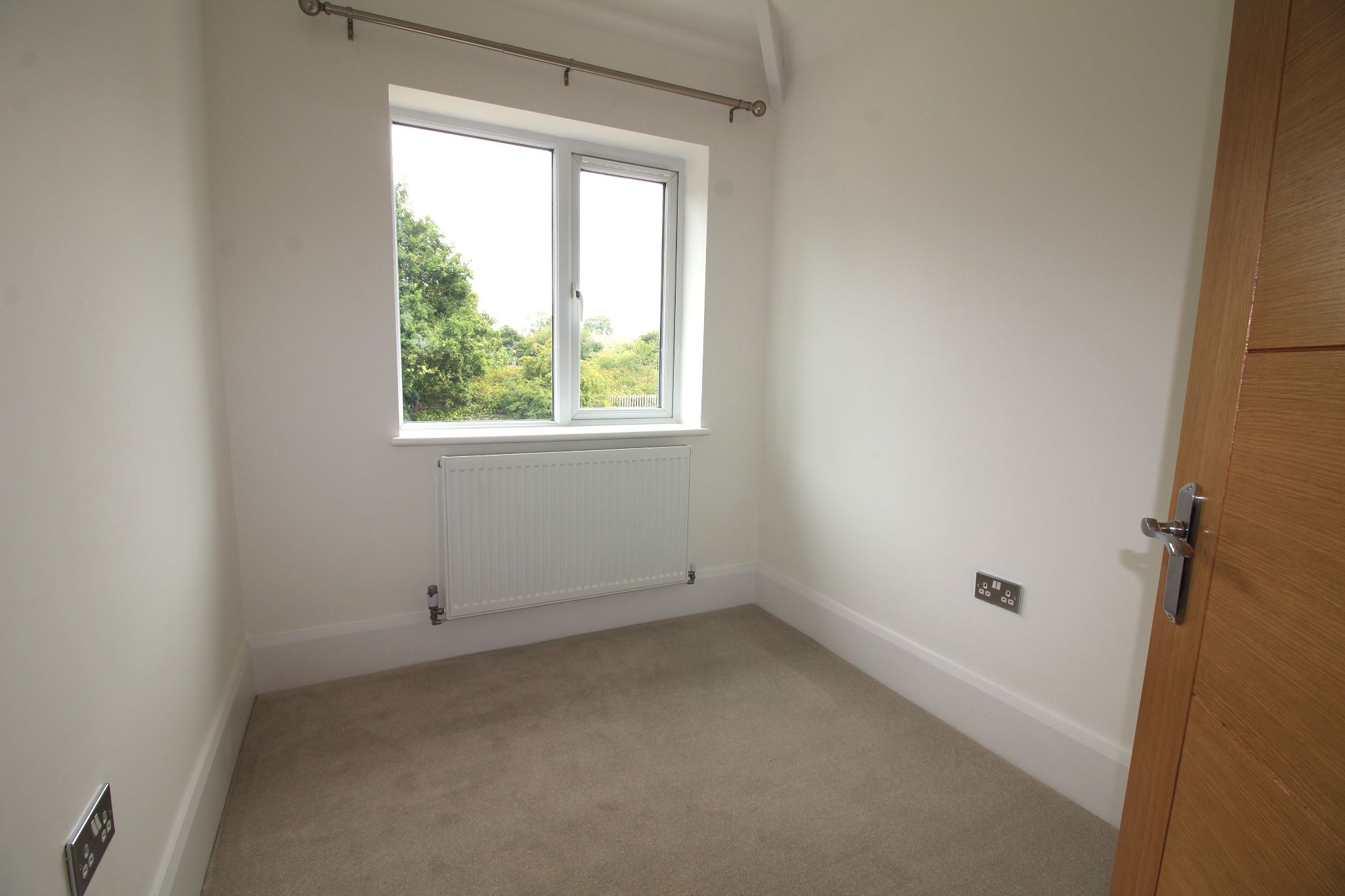 3 bedroom semi-detached house To Let in Solihull - Photograph 12.