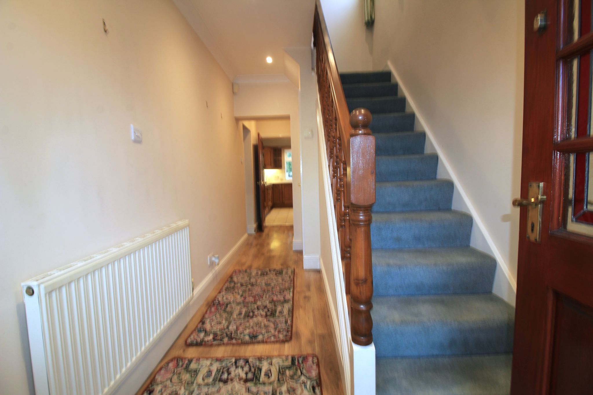 4 bedroom semi-detached house To Let in Solihull - Photograph 8.