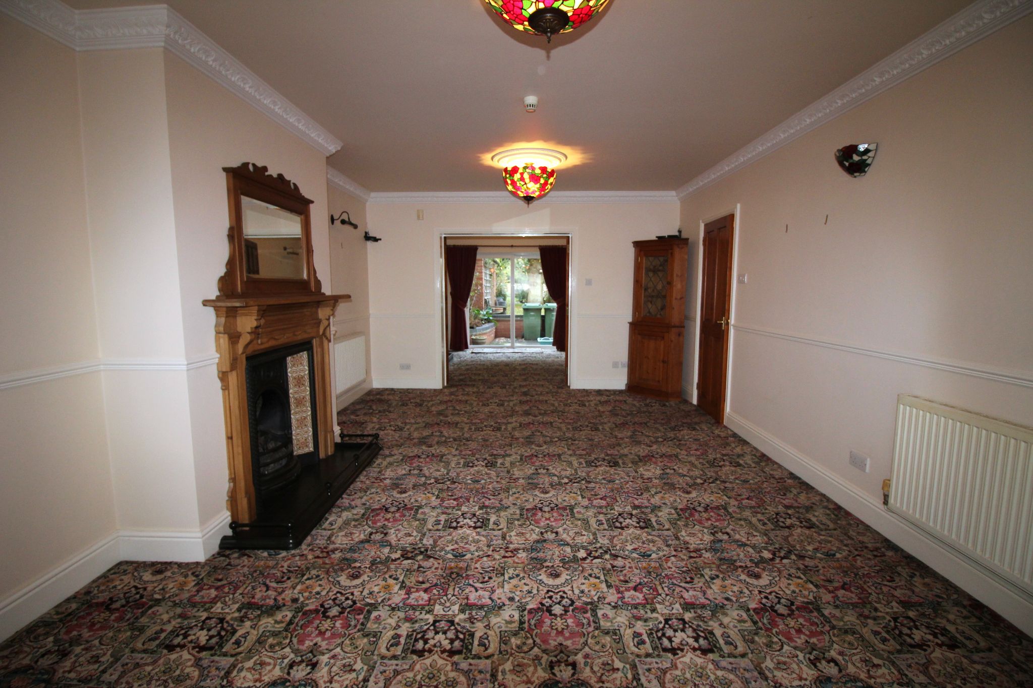 4 bedroom semi-detached house To Let in Solihull - Photograph 7.