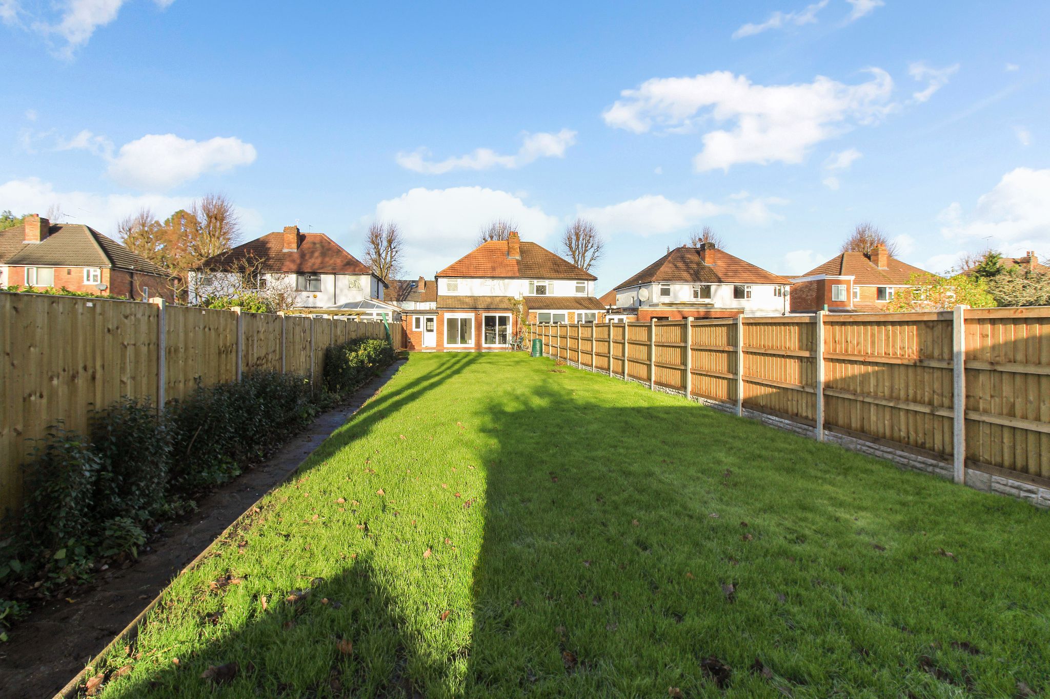 3 bedroom semi-detached house To Let in Solihull - Photograph 14.