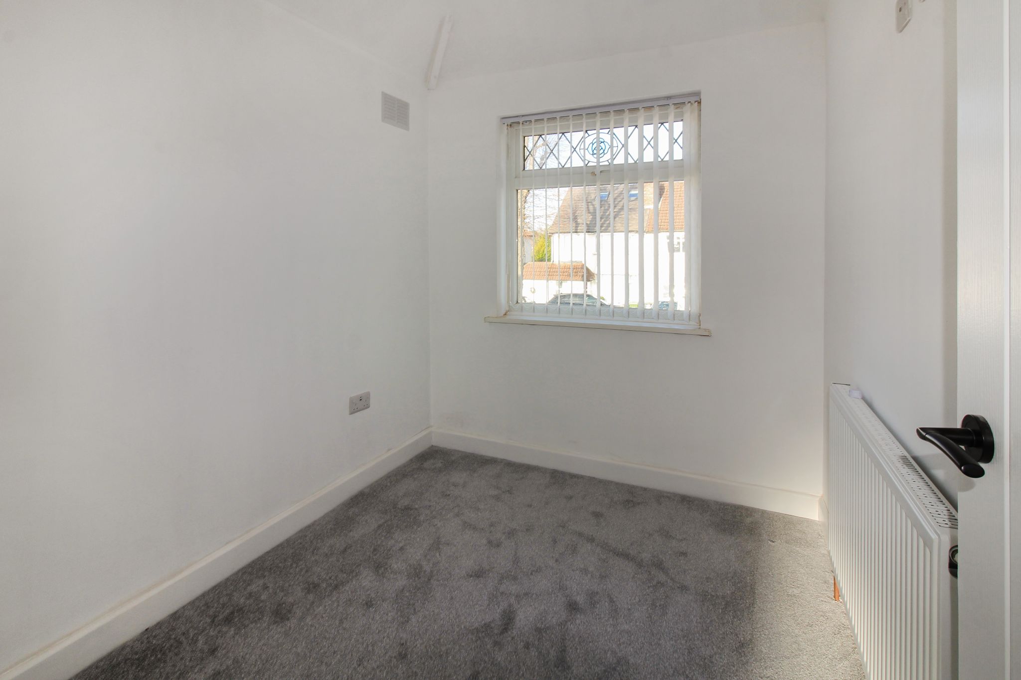 3 bedroom semi-detached house To Let in Solihull - Photograph 13.