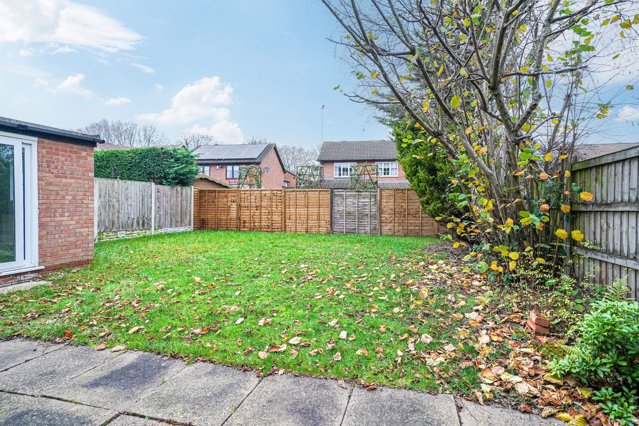 4 bedroom detached house For Sale in Solihull - Photograph 10.