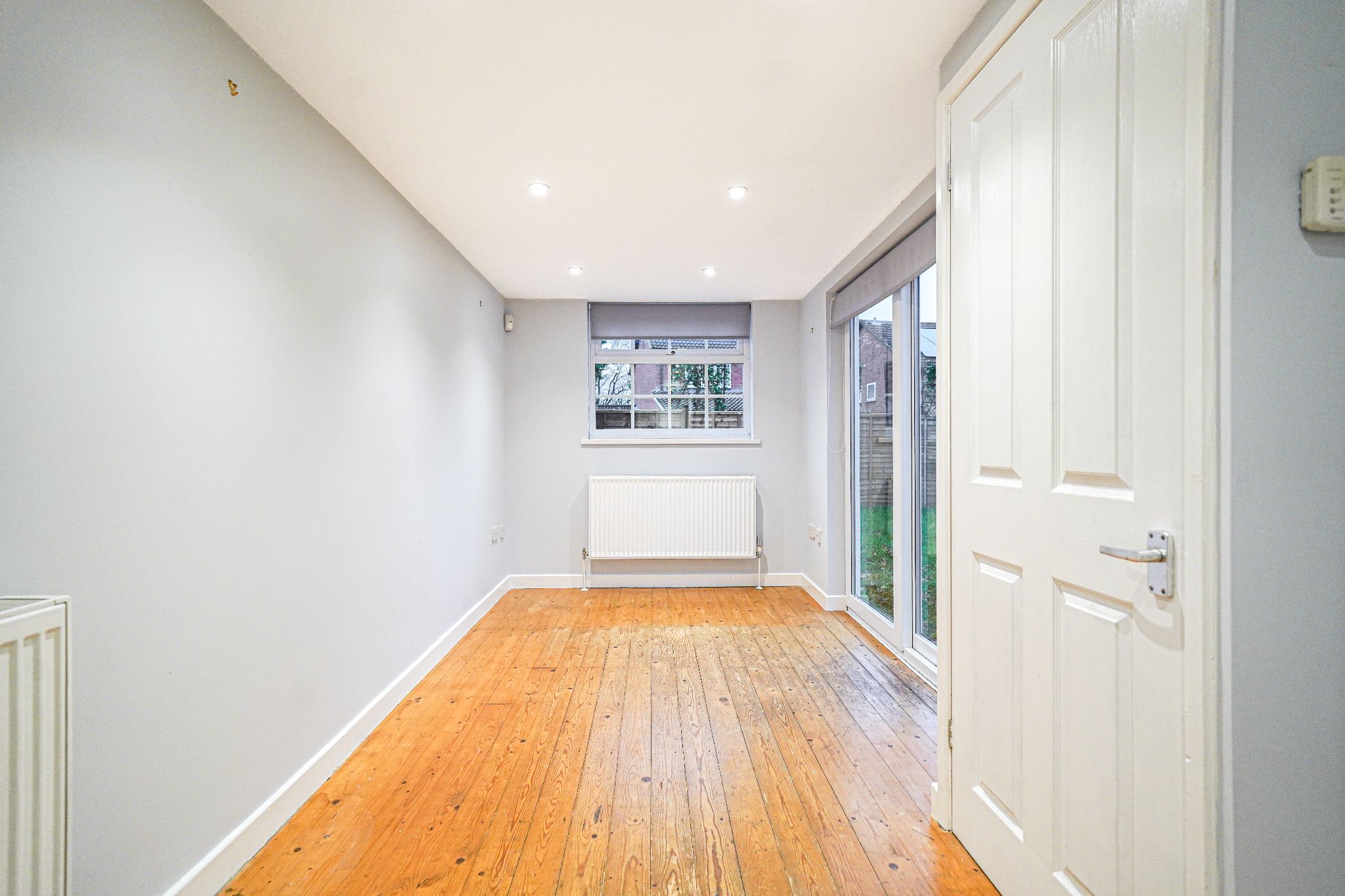 4 bedroom detached house For Sale in Solihull - Photograph 8.