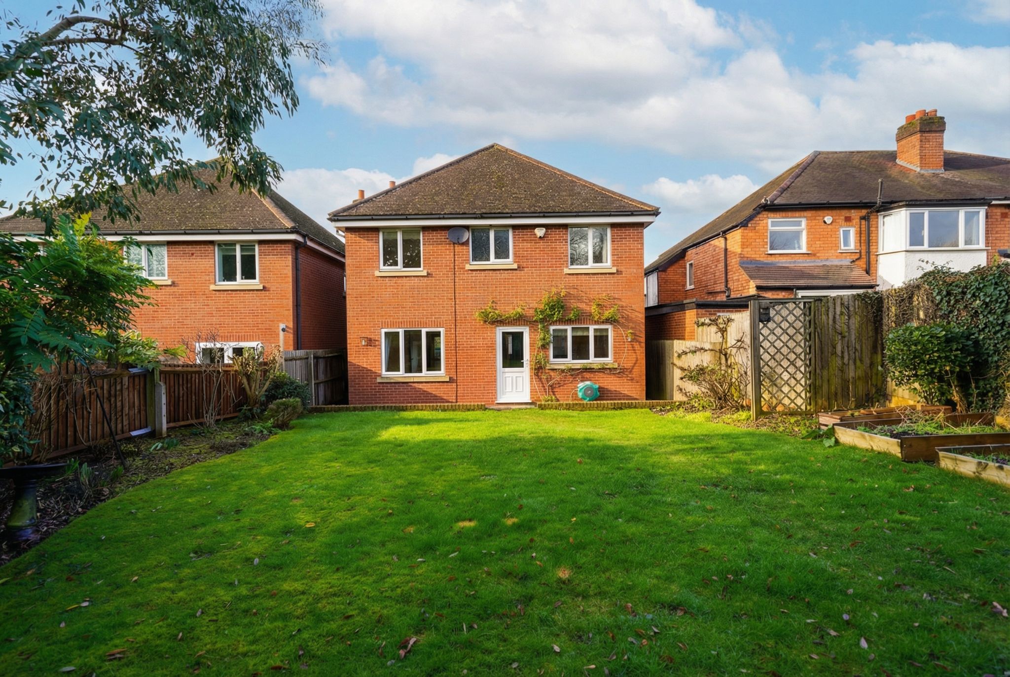 4 bedroom detached house For Sale in Solihull - Photograph 18.