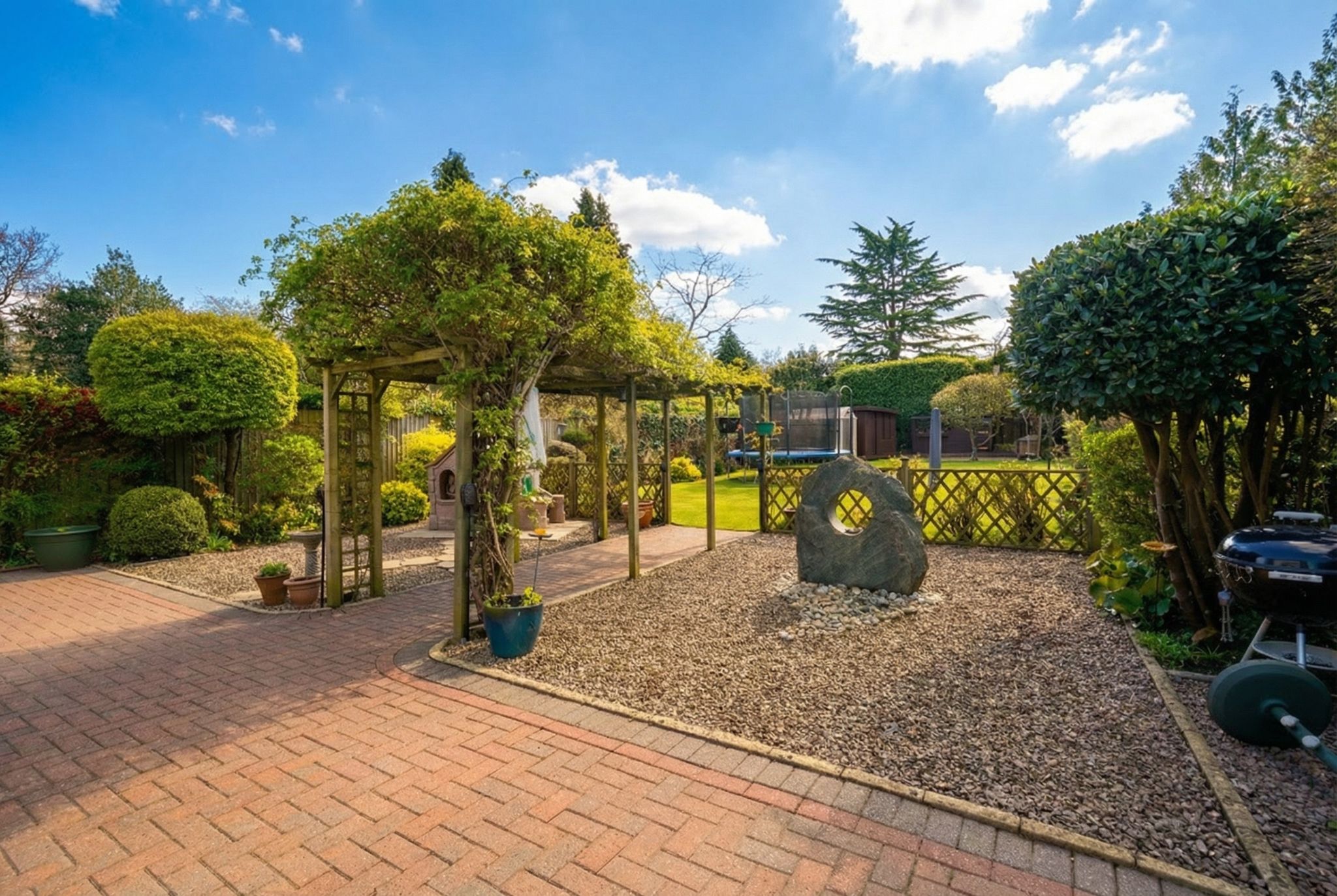 4 bedroom detached house For Sale in Solihull - Photograph 9.