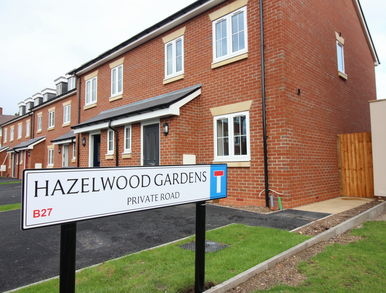 4 bedroom semi-detached house Let Agreed in Birmingham - Photograph 1.