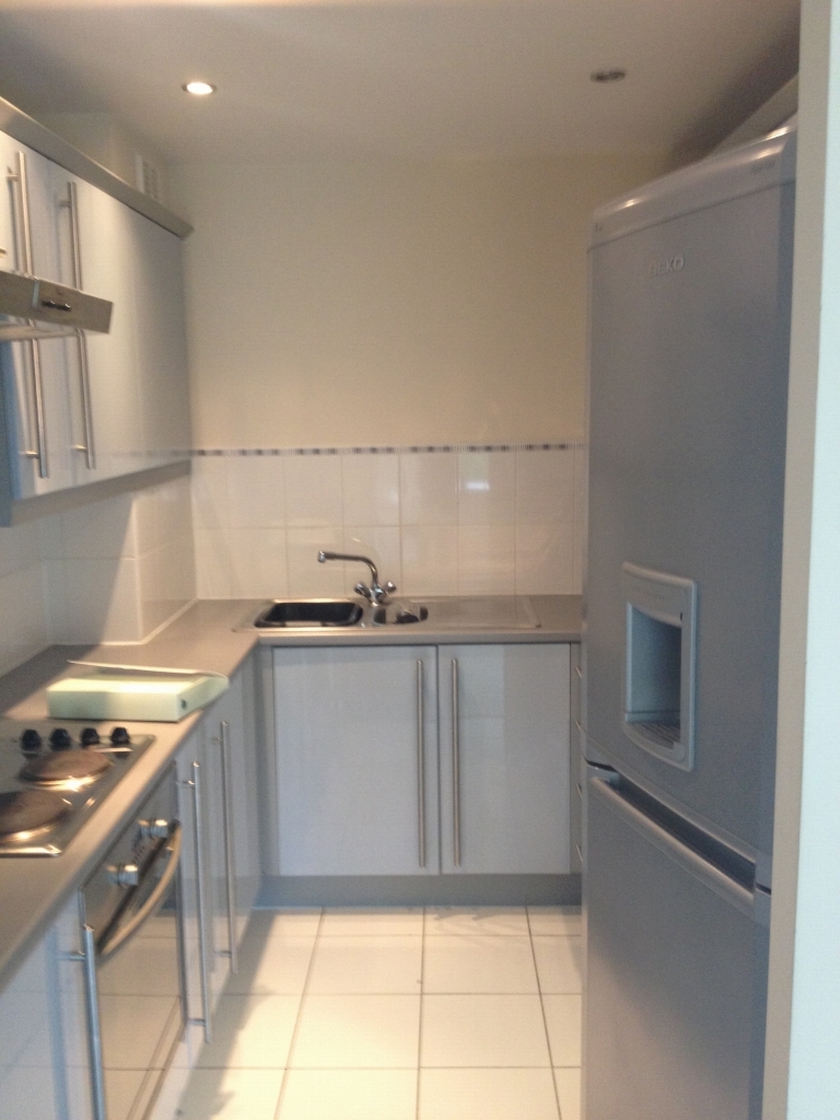 2 bedroom apartment flat/apartment To Let in Solihull - Photograph 5.