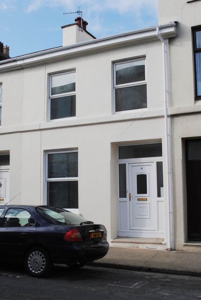 3 bedroom mid terraced house For Sale in Douglas - 1