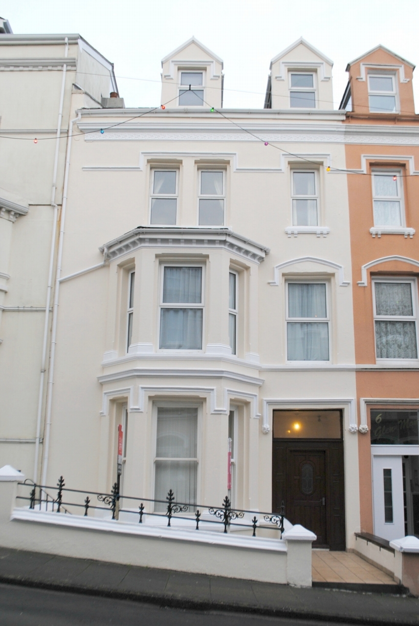 2 bedroom apartment flat/apartment For Sale in Douglas - 1