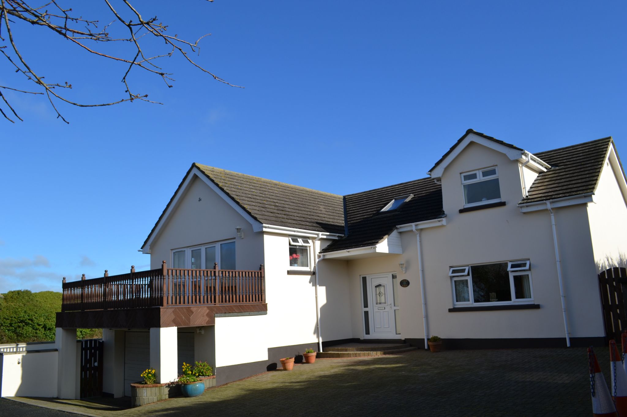 5 bedroom detached house For Sale in Ballasalla - Photograph 1