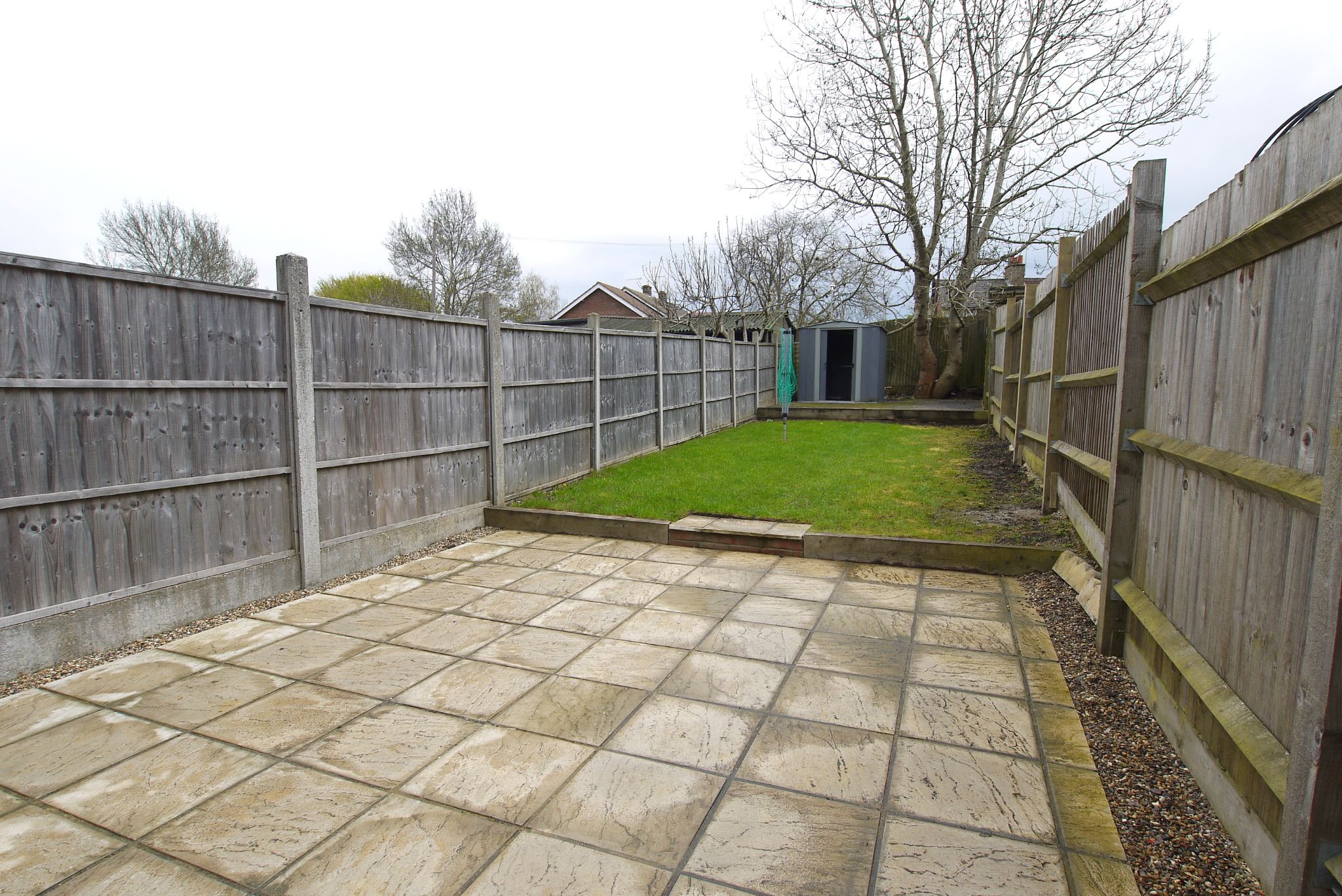 3 bedroom mid terraced house Sold in Sevenoaks - Photograph 10