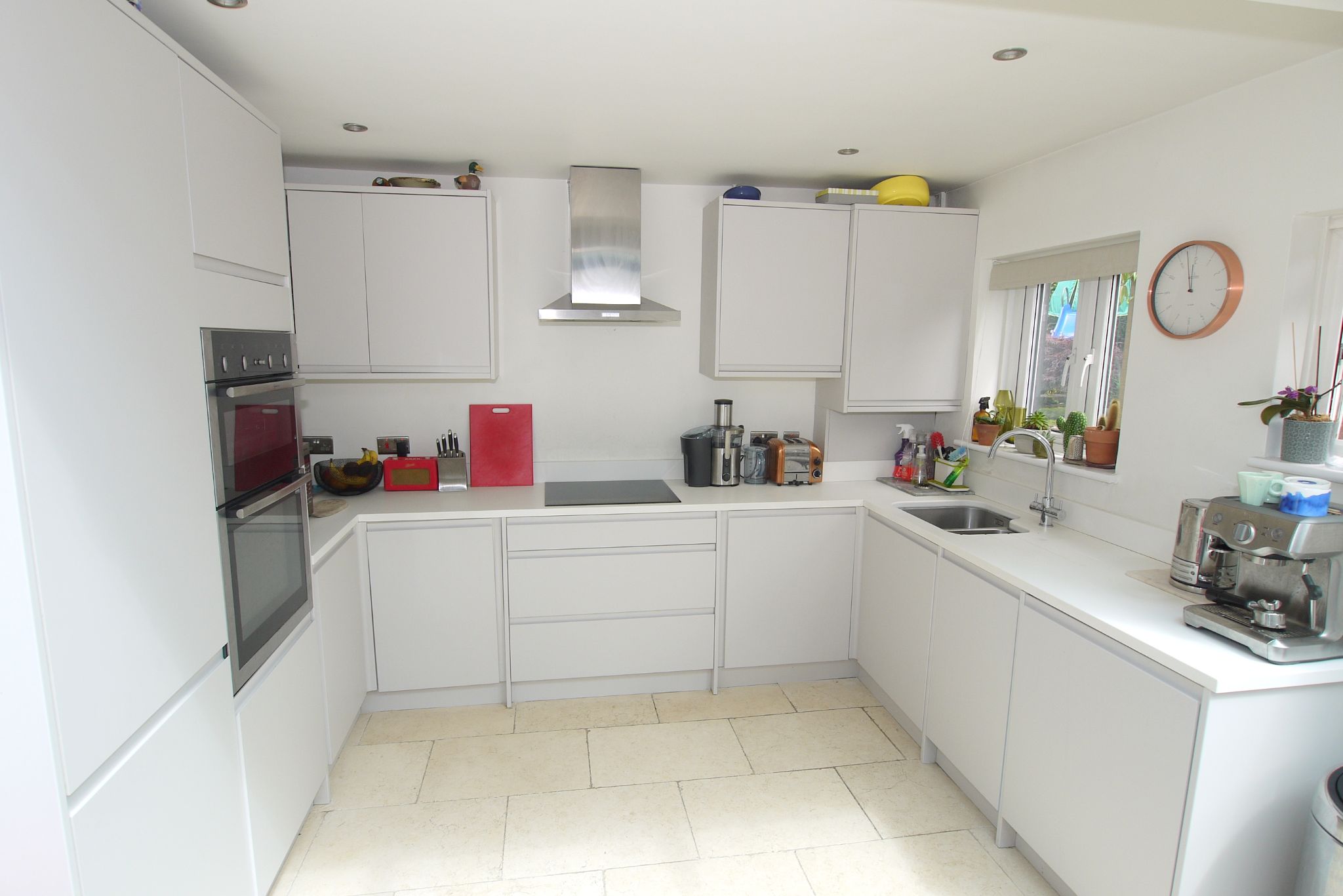 2 bedroom mid terraced house Sold in Seal - Photograph 3