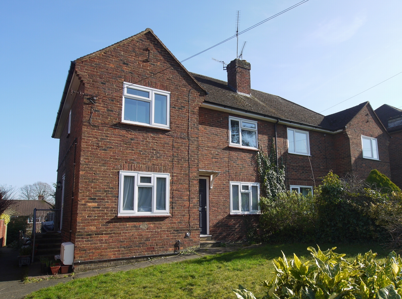 2 bedroom apartment flat/apartment For Sale in Sevenoaks - Photograph 1