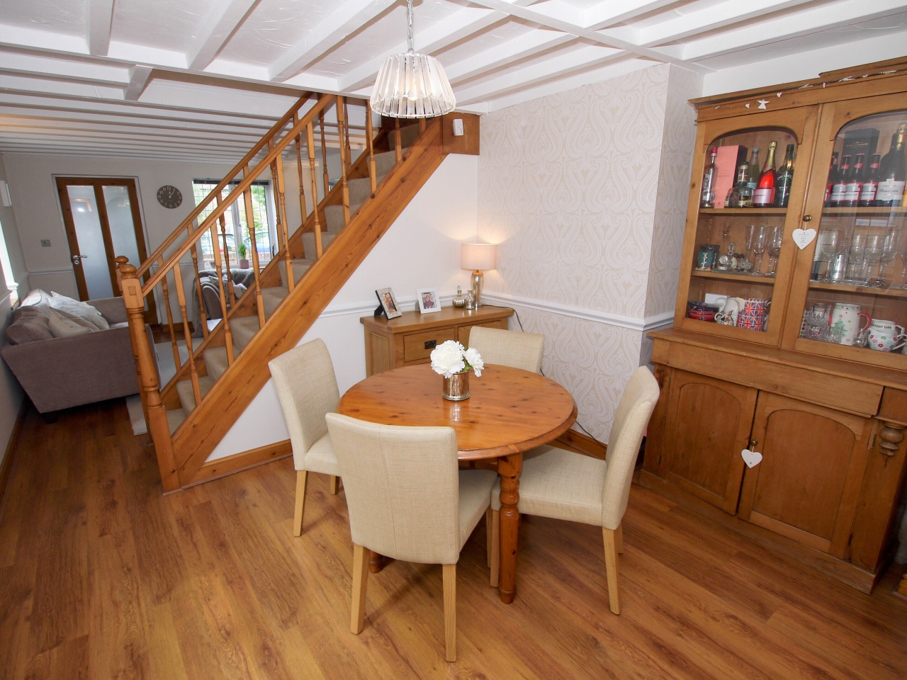 2 bedroom end terraced house To Let in Sevenoaks - Photograph 4