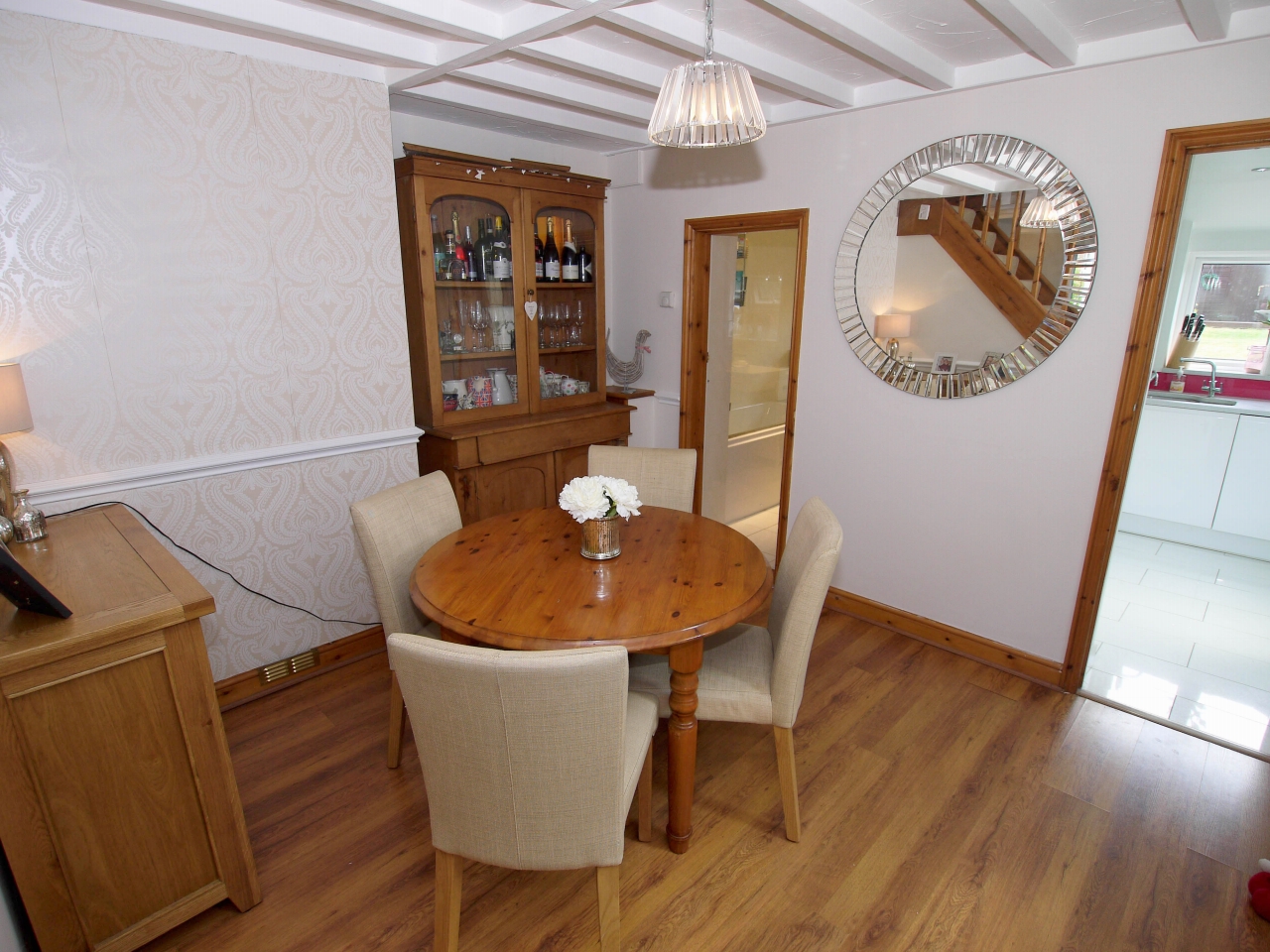 2 bedroom end terraced house To Let in Sevenoaks - Photograph 5