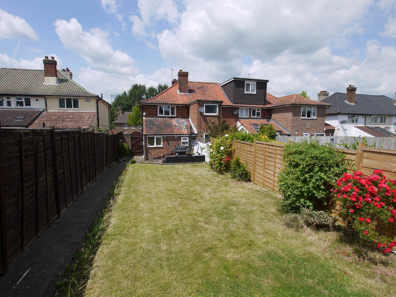 2 bedroom end terraced house To Let in Sevenoaks - Photograph 10
