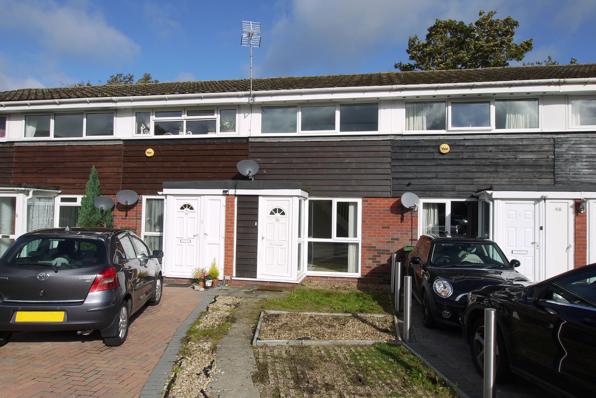 Chesterfield Drive, Sevenoaks, TN13 2 bedroom mid terraced house Sold