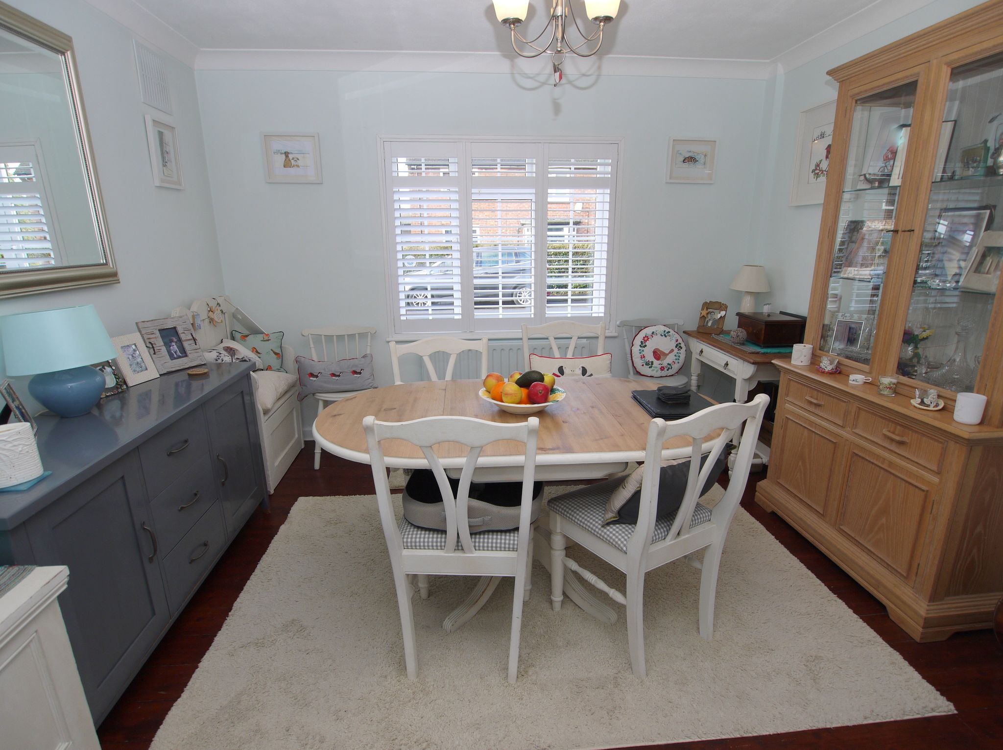3 bedroom semi-detached house For Sale in Sevenoaks - Photograph 4