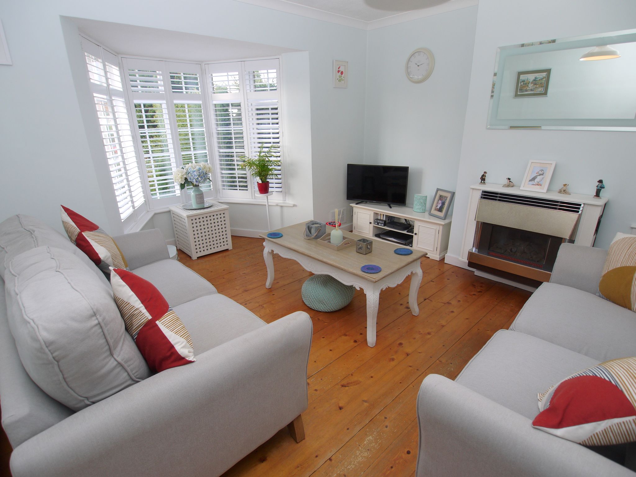 3 bedroom semi-detached house For Sale in Sevenoaks - Property photograph