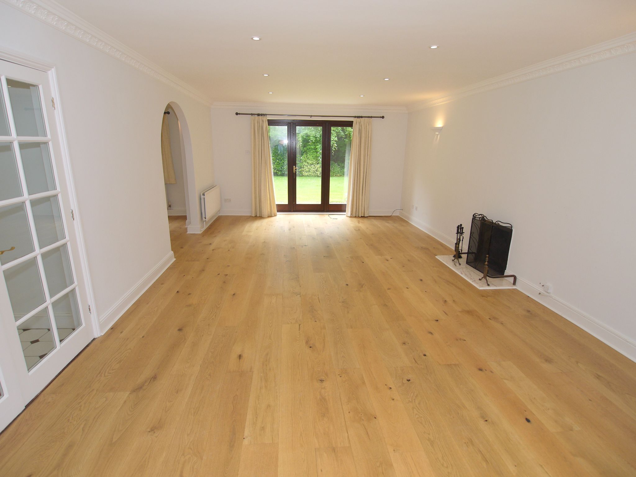 5 bedroom detached house Sold in Sevenoaks - Photograph 11