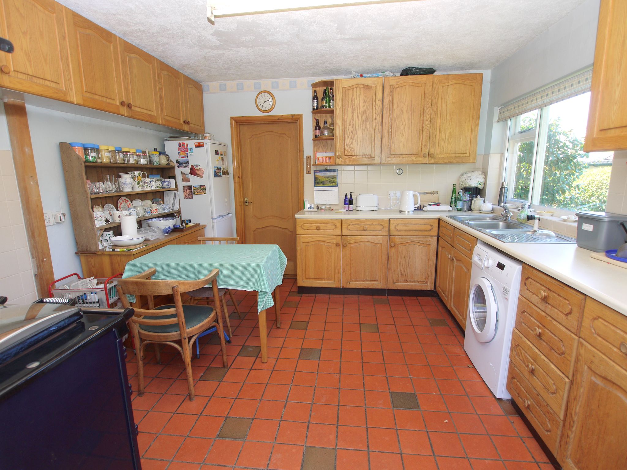 5 bedroom detached house For Sale in Sevenoaks - Property photograph