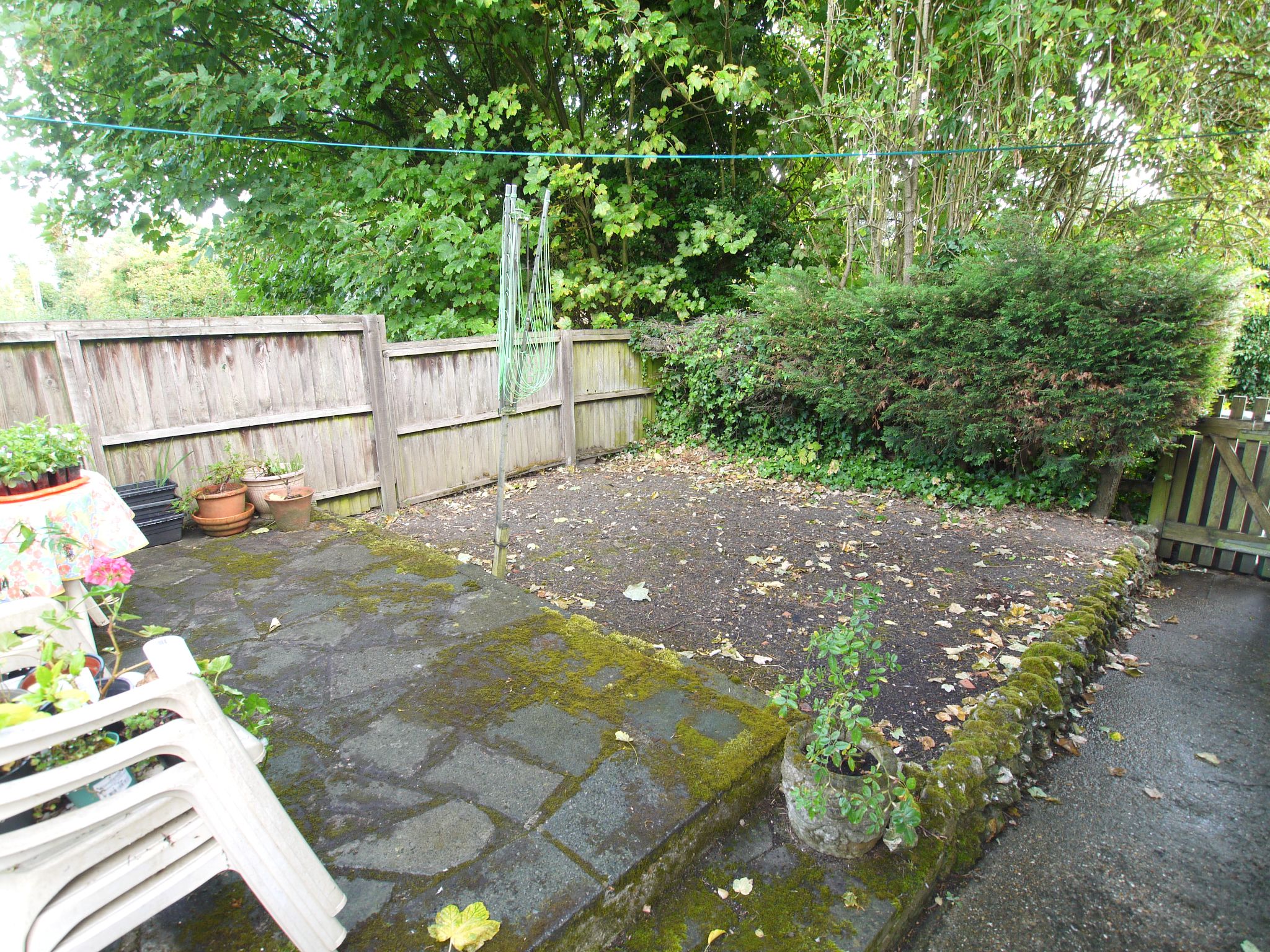 3 bedroom end terraced house For Sale in Stansted - Photograph 1