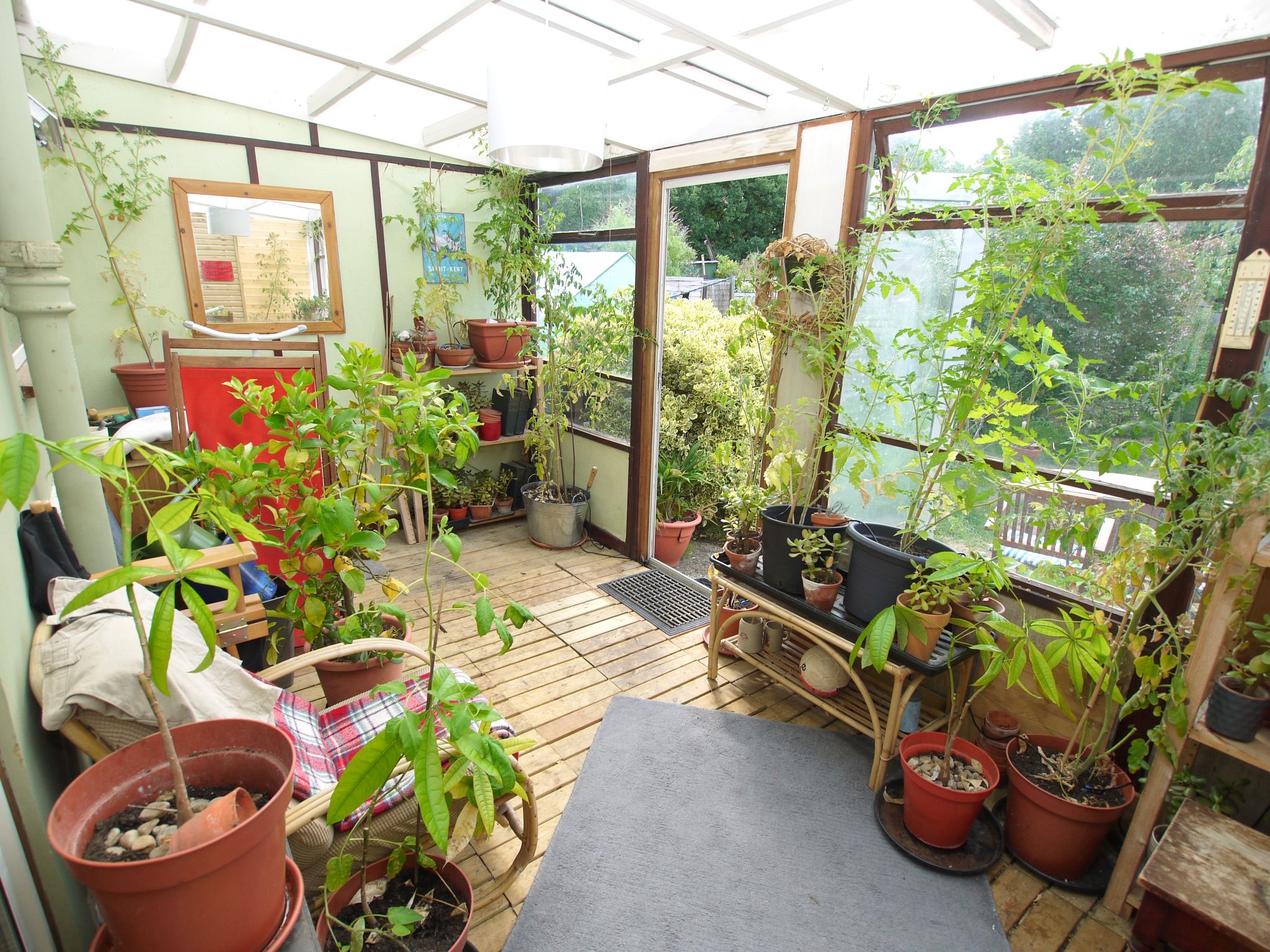 3 bedroom mid terraced house To Let in Sevenoaks - Photograph 9