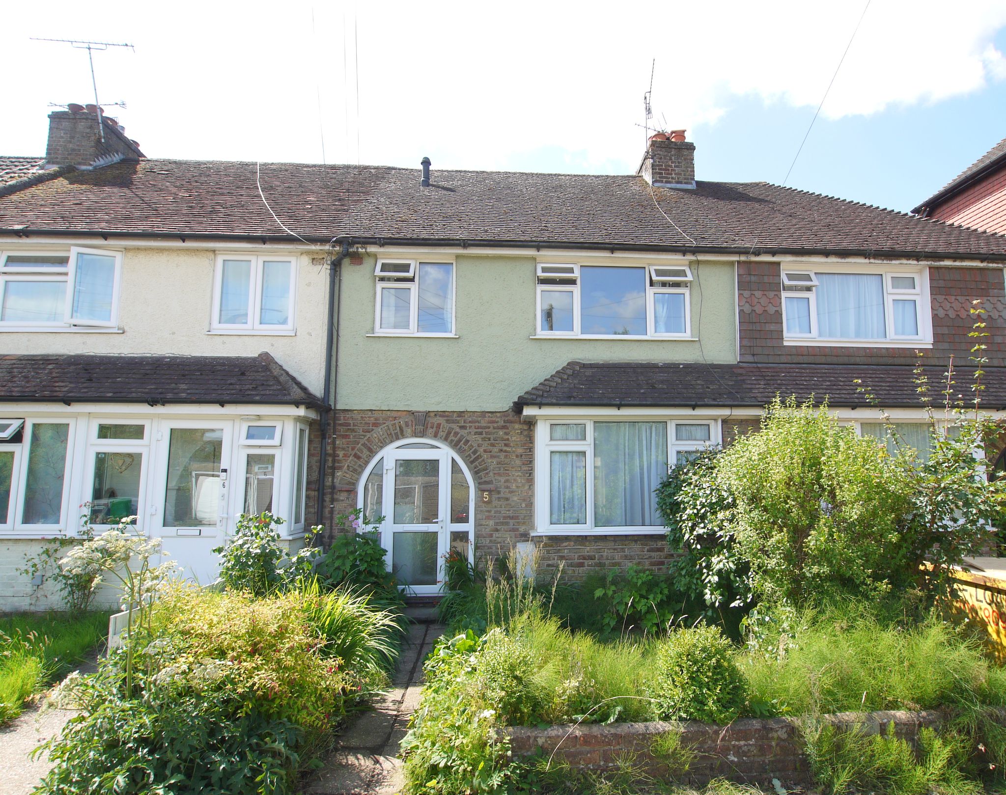 3 bedroom mid terraced house To Let in Sevenoaks - Property photograph