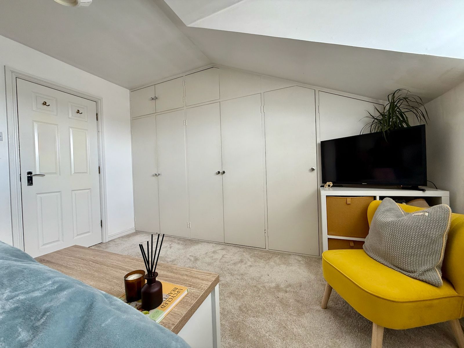 4 bedroom town house For Sale in Sevenoaks - Photograph 7