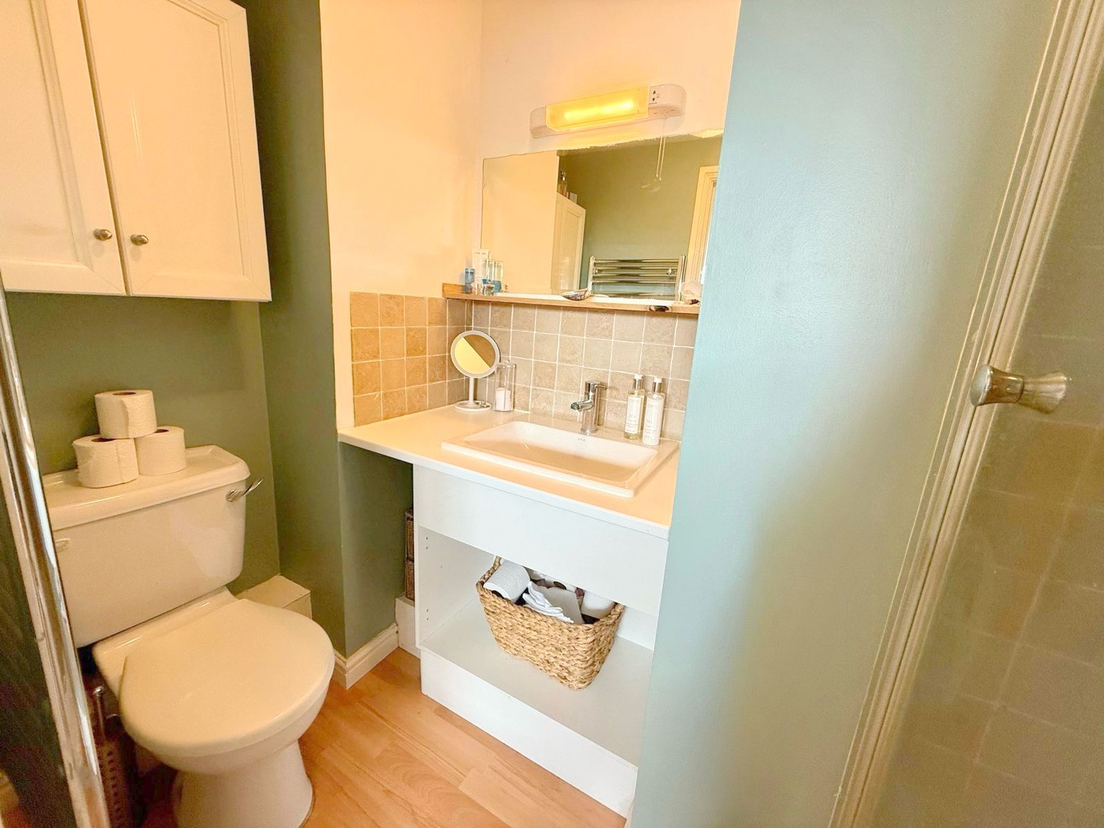 4 bedroom town house For Sale in Sevenoaks - Photograph 8
